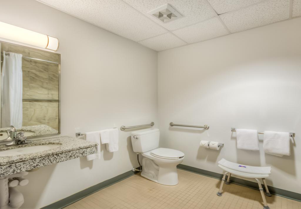 Motel 6-Estevan, Sk エクステリア 写真