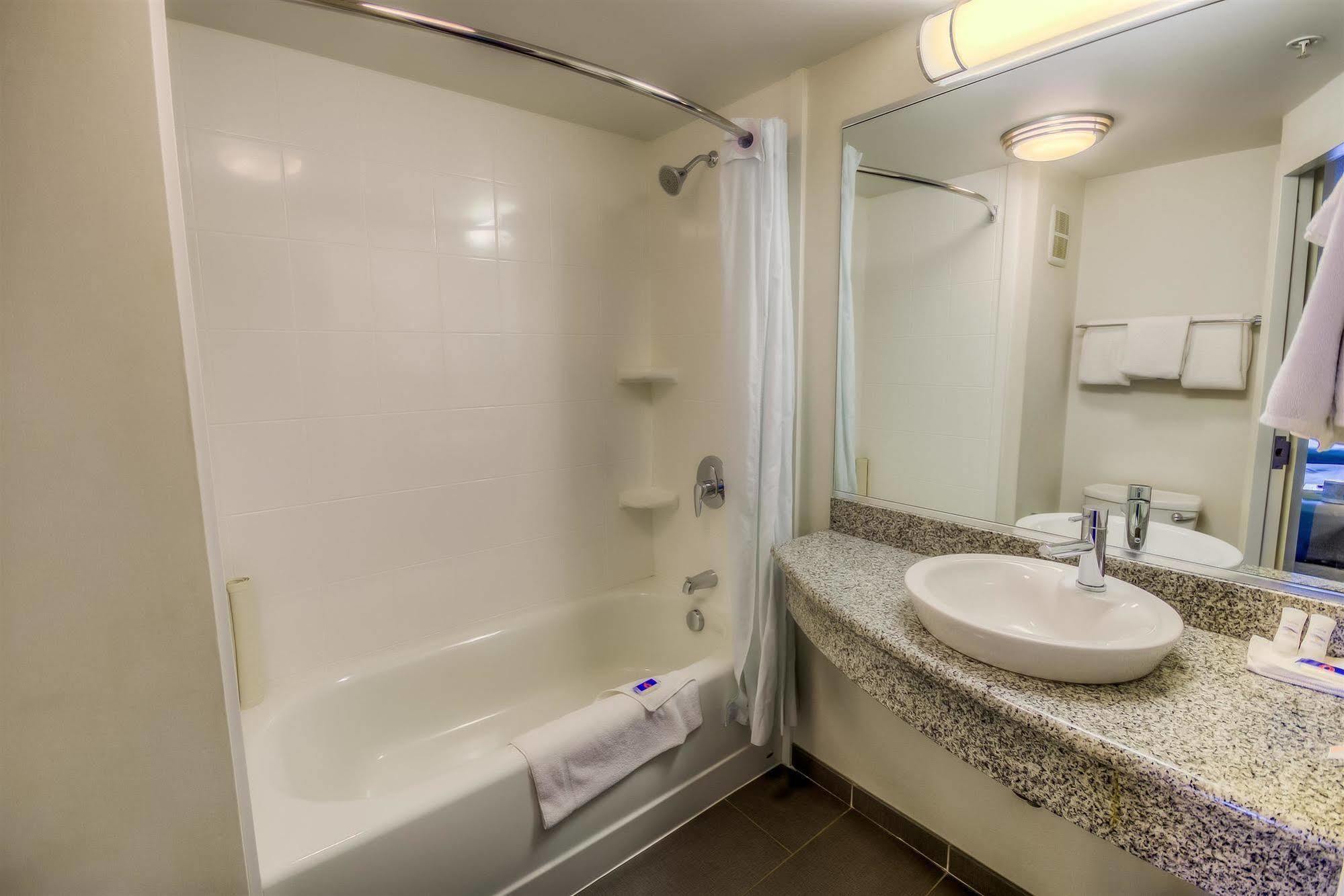 Motel 6-Estevan, Sk エクステリア 写真