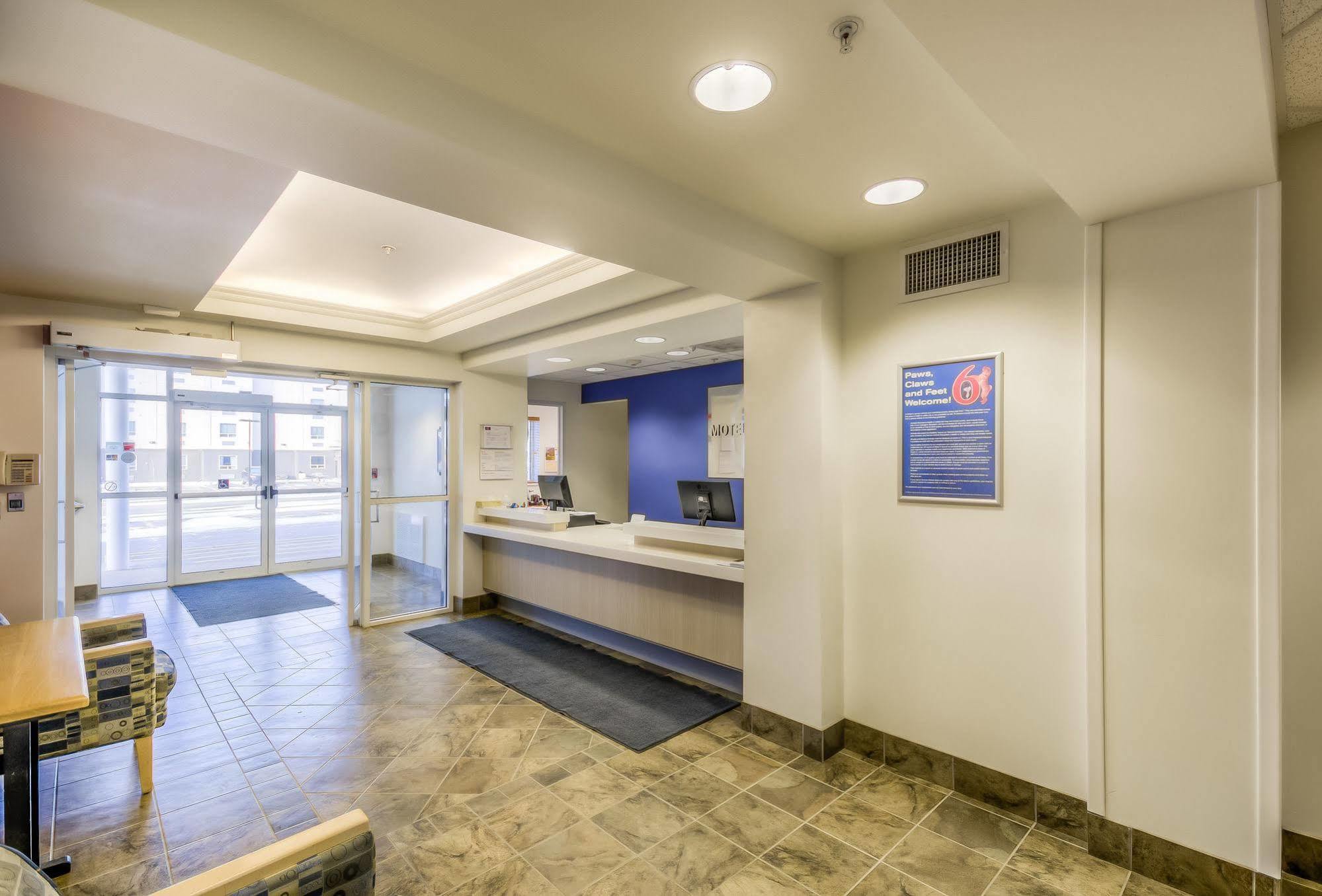 Motel 6-Estevan, Sk エクステリア 写真