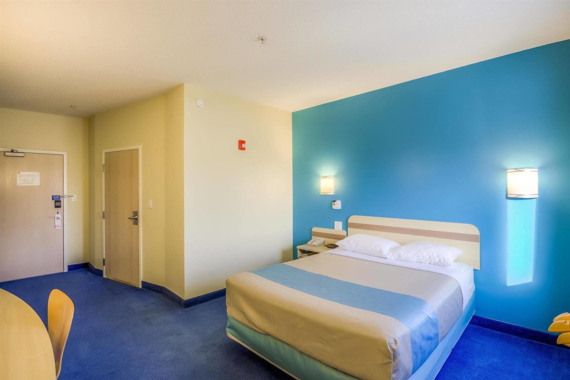 Motel 6-Estevan, Sk エクステリア 写真